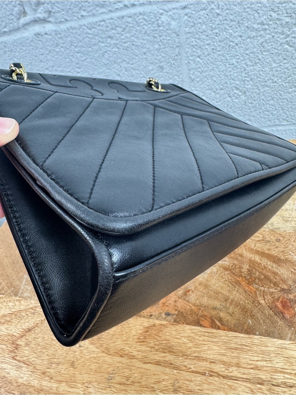 Tory Burch Fleming Small Convertible Shoulder Bag –Black Chevron Quilted Leather - Picture 6 of 14
